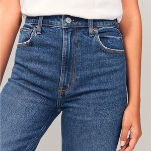 Abercrombie and Fitch 90s Jean Ultra High Rise